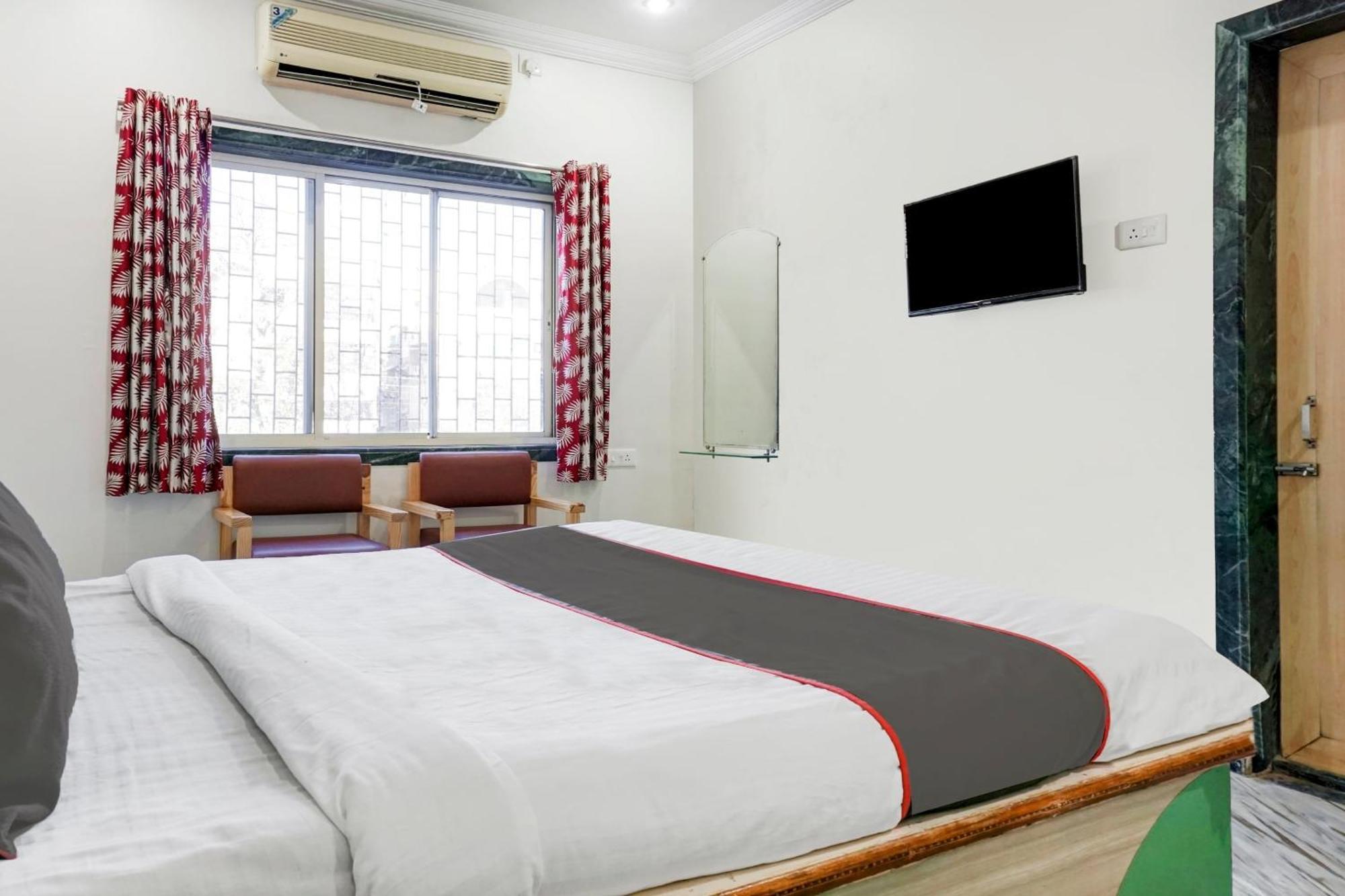 Hotel Collection O Shreya Talegaon Dabhade Exterior foto