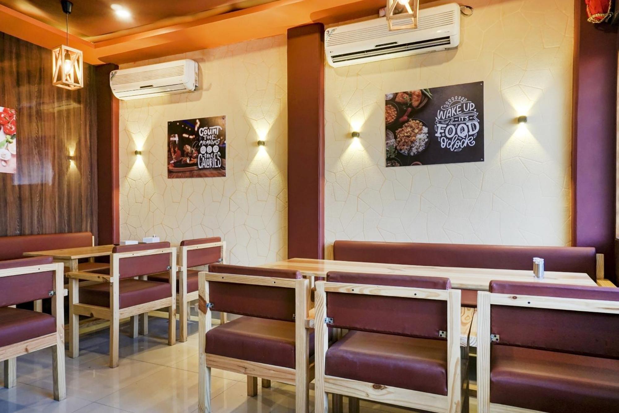 Hotel Collection O Shreya Talegaon Dabhade Exterior foto